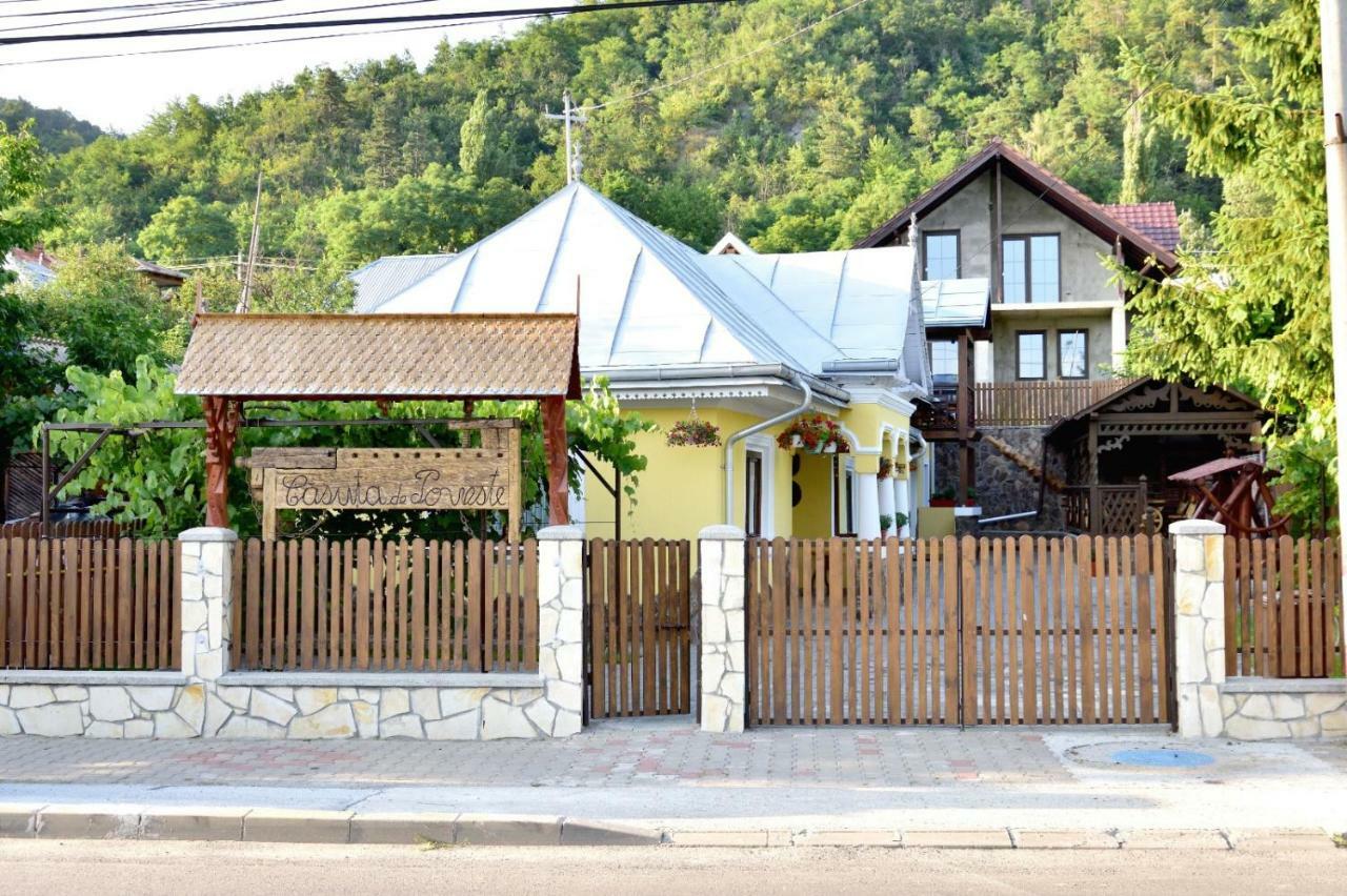 Casuta De Poveste Targu Neamt Exterior foto
