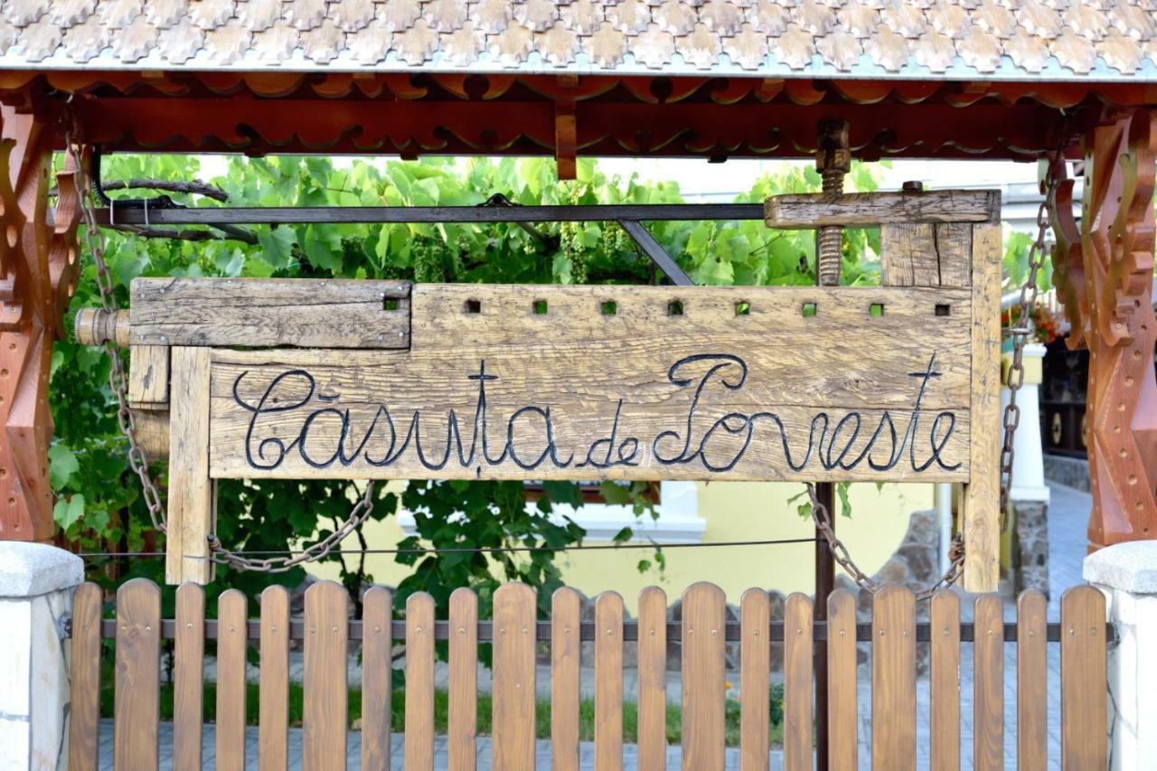Casuta De Poveste Targu Neamt Exterior foto